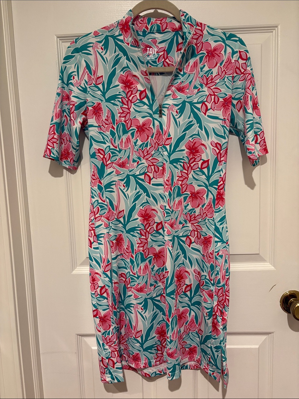 TAIL GOLF DRESS. Tropical Floral Zip-Front Dress - Pink & Teal